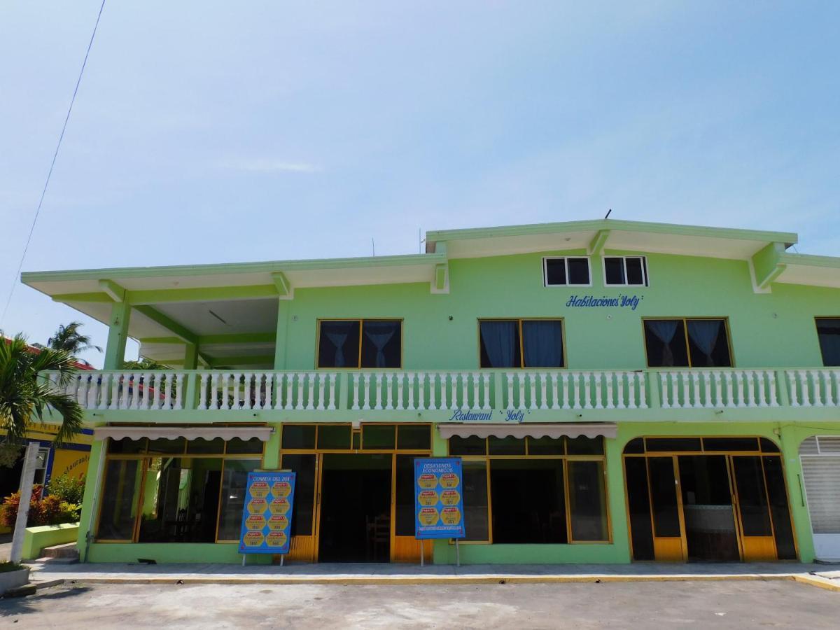 Casa de Huéspedes Yoli By Rotamundos Playa Chachalacas Exterior foto