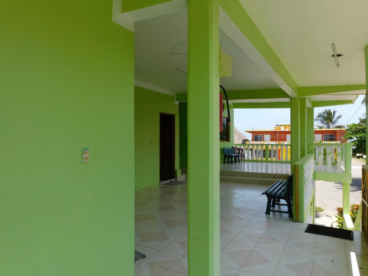 Casa de Huéspedes Yoli By Rotamundos Playa Chachalacas Exterior foto