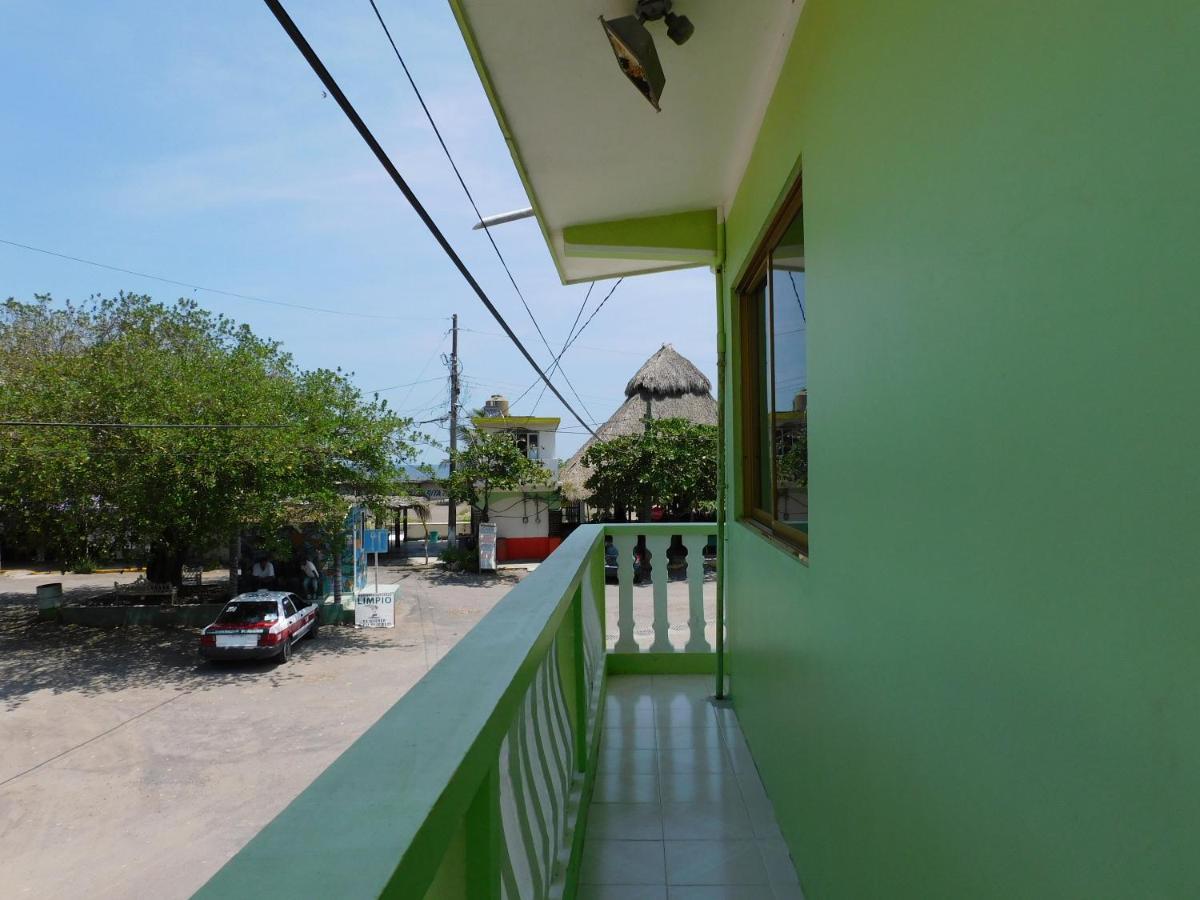 Casa de Huéspedes Yoli By Rotamundos Playa Chachalacas Exterior foto